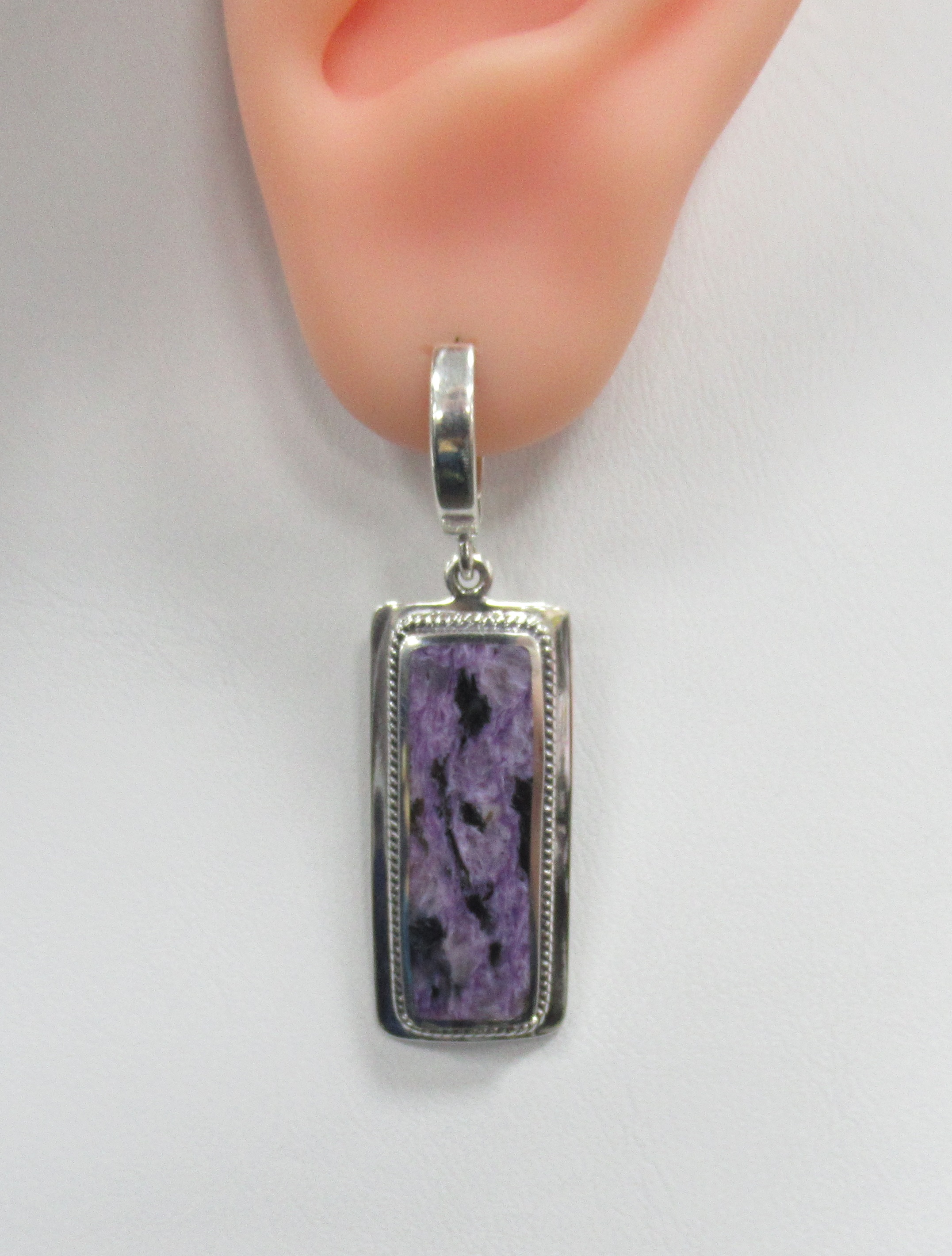 Серебряные серьги с чароитами